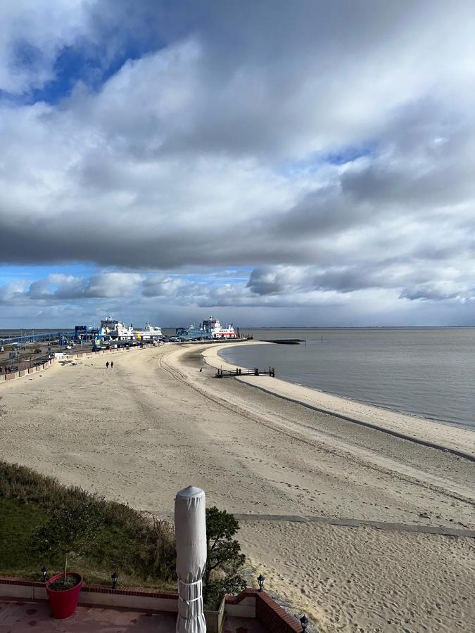 Strandhotel Wyk auf Foehr Luaran gambar